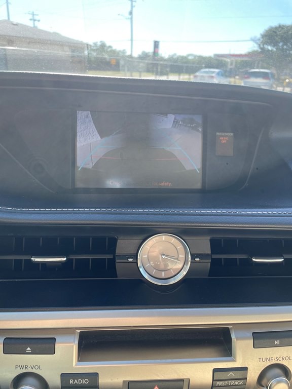 2013 Lexus ES Image 11