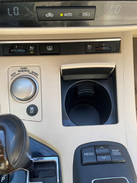 2013 Lexus ES Image 13