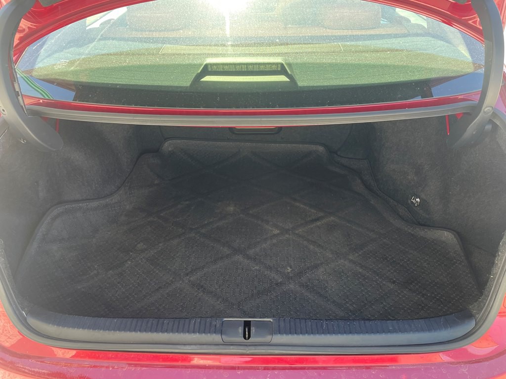 2013 Lexus ES Image 24