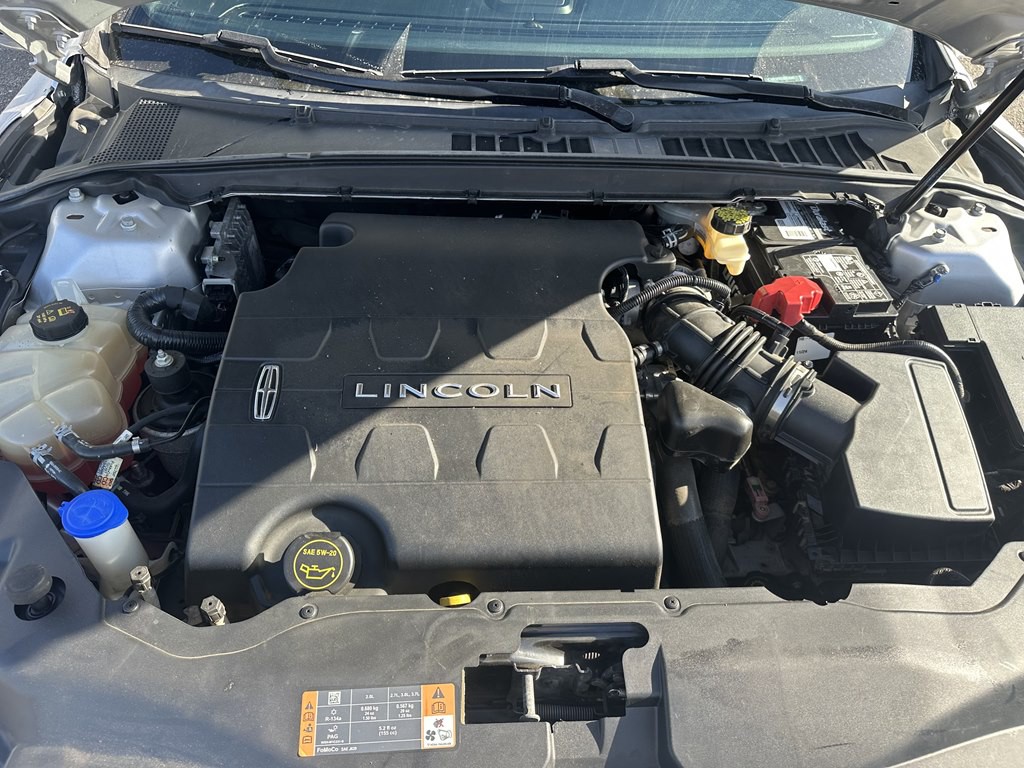 2018 Lincoln Continental Image 14