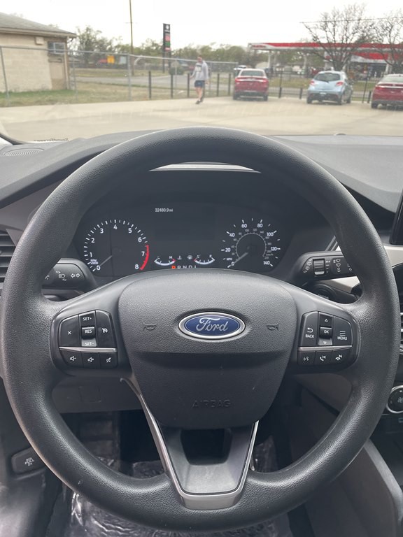 2022 Ford Escape Image 9