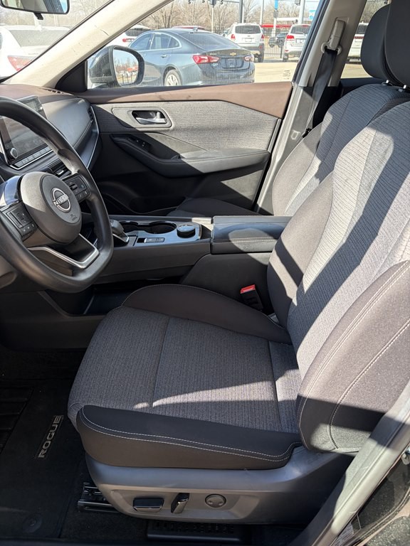 2023 Nissan Rogue Image 7