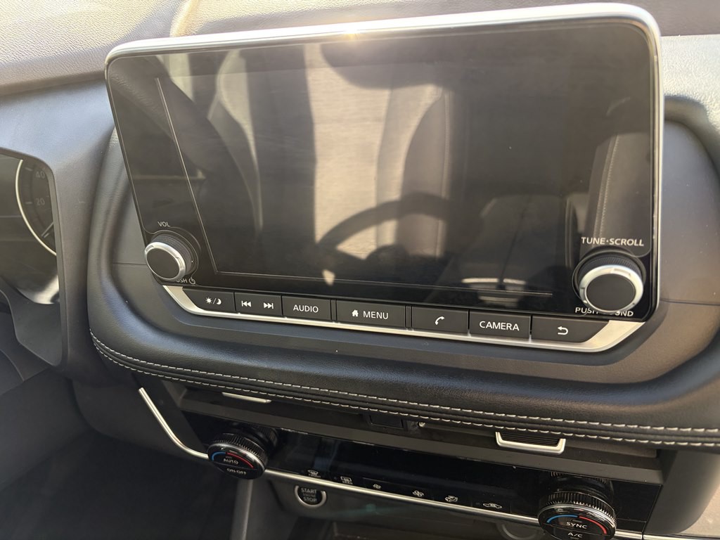 2023 Nissan Rogue Image 10