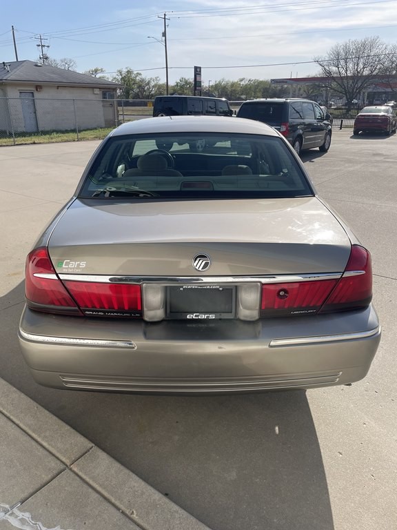 2001 Mercury Grand Marquis Image 5