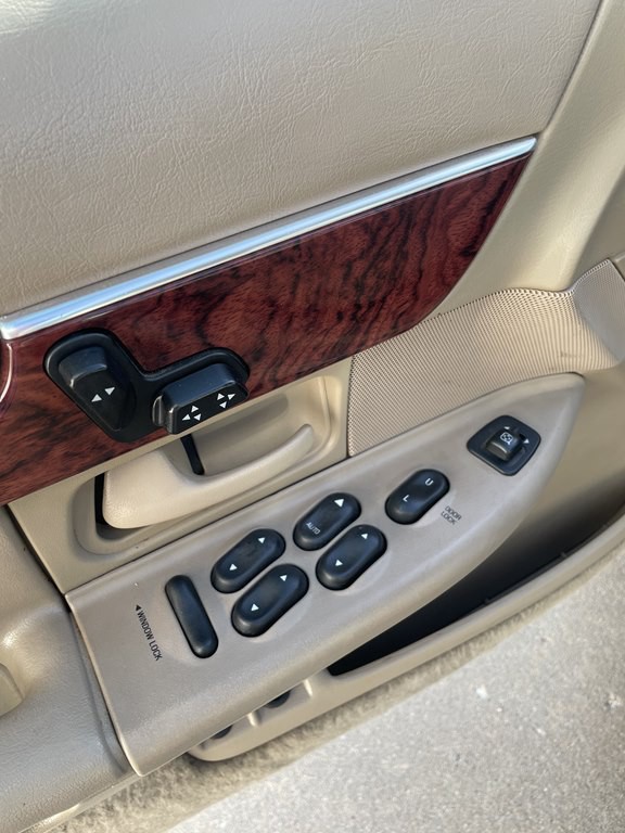 2001 Mercury Grand Marquis Image 7