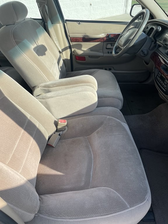 2001 Mercury Grand Marquis Image 16