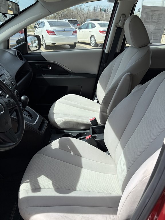 2013 Mazda Mazda5 Image 7