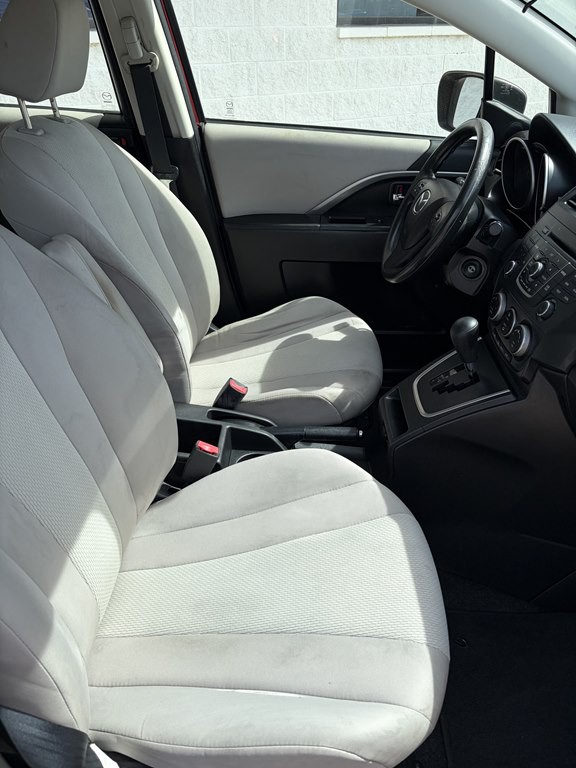 2013 Mazda Mazda5 Image 16