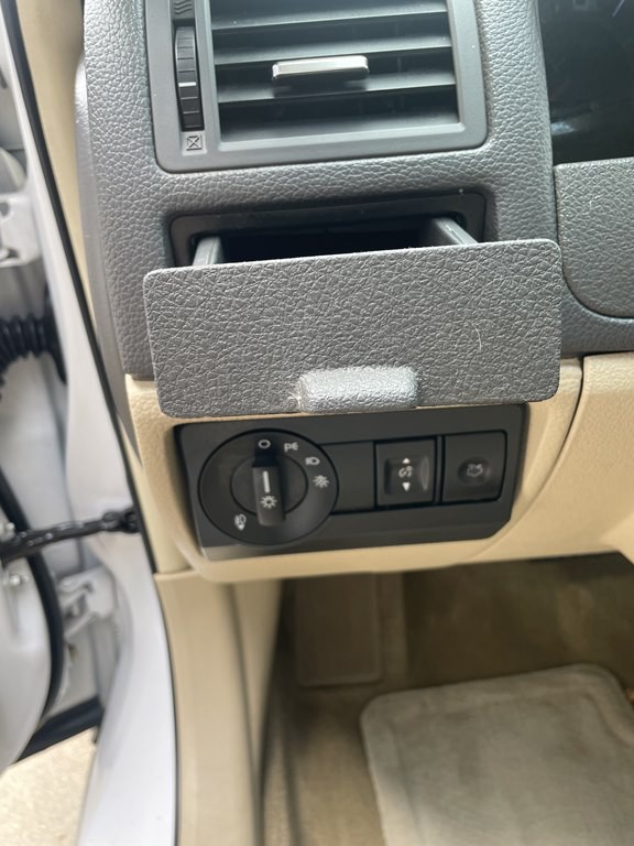 2011 Ford Fusion Image 8