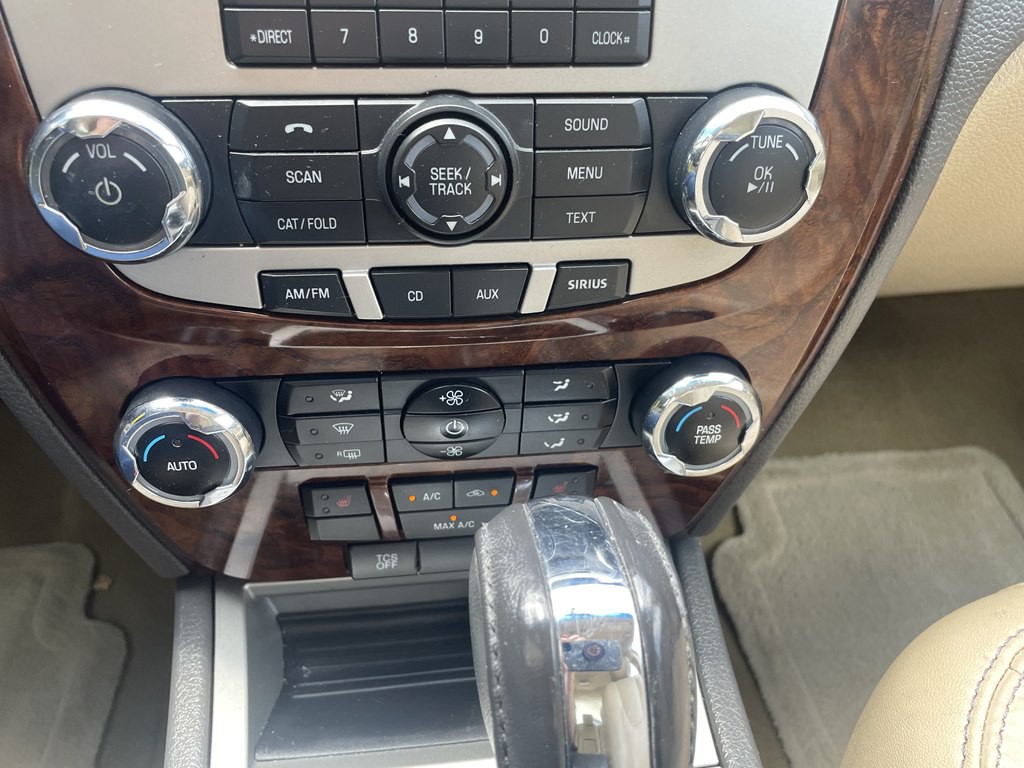 2011 Ford Fusion Image 14