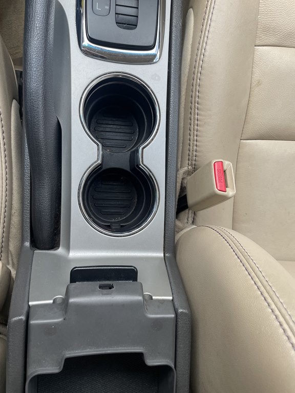 2011 Ford Fusion Image 16