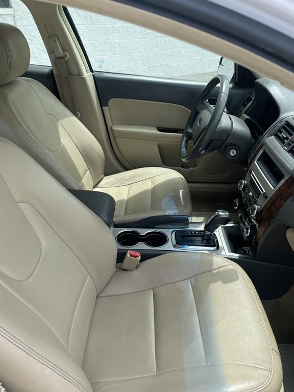 2011 Ford Fusion Image 19