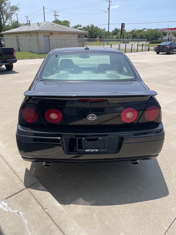 2004 Chevrolet Impala Image 5