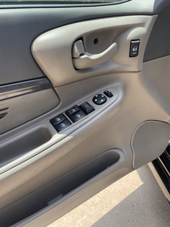 2004 Chevrolet Impala Image 7