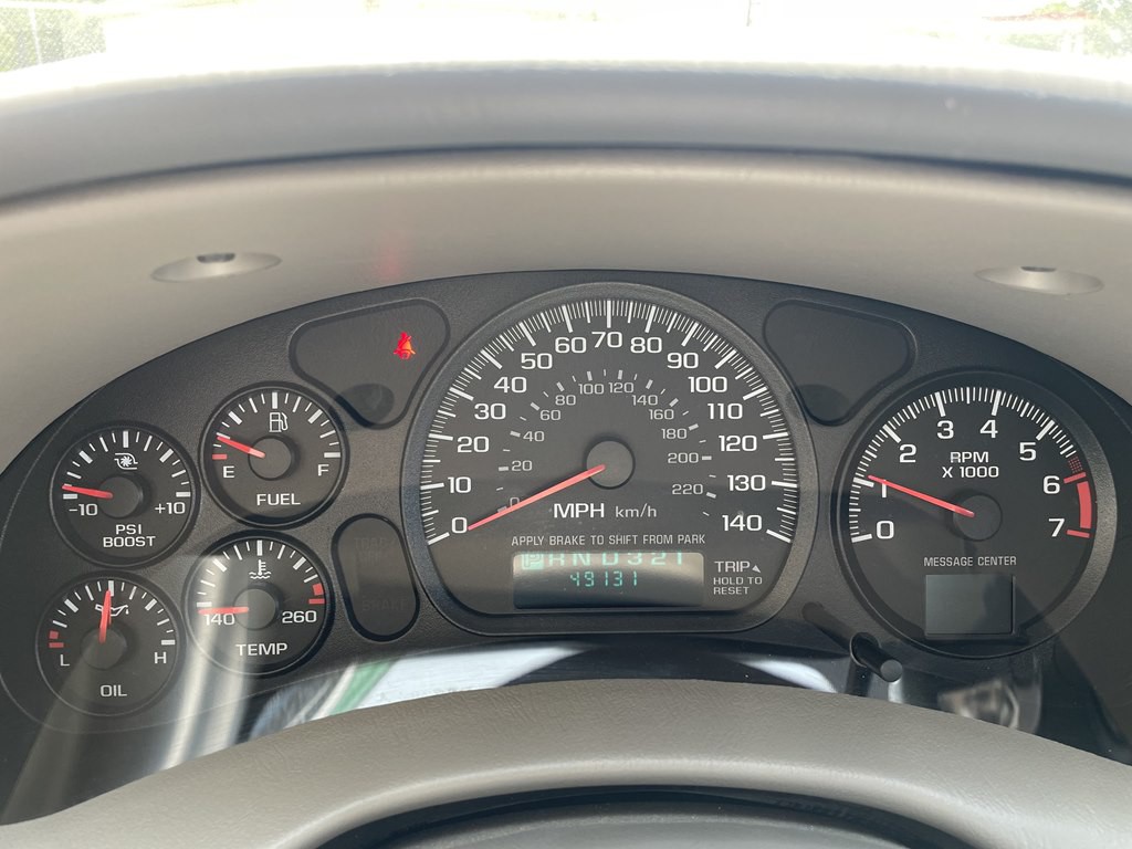 2004 Chevrolet Impala Image 10