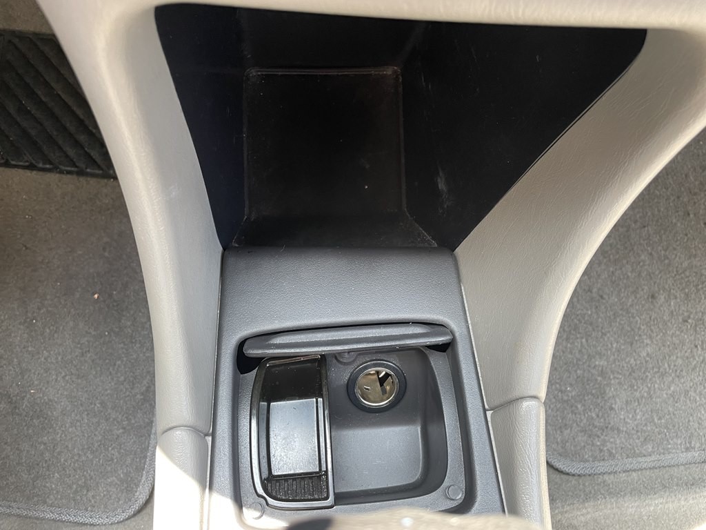 2004 Chevrolet Impala Image 15