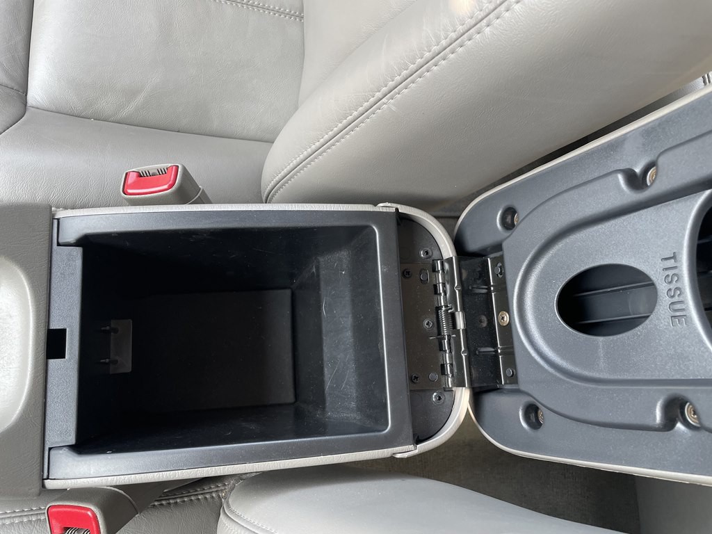 2004 Chevrolet Impala Image 17