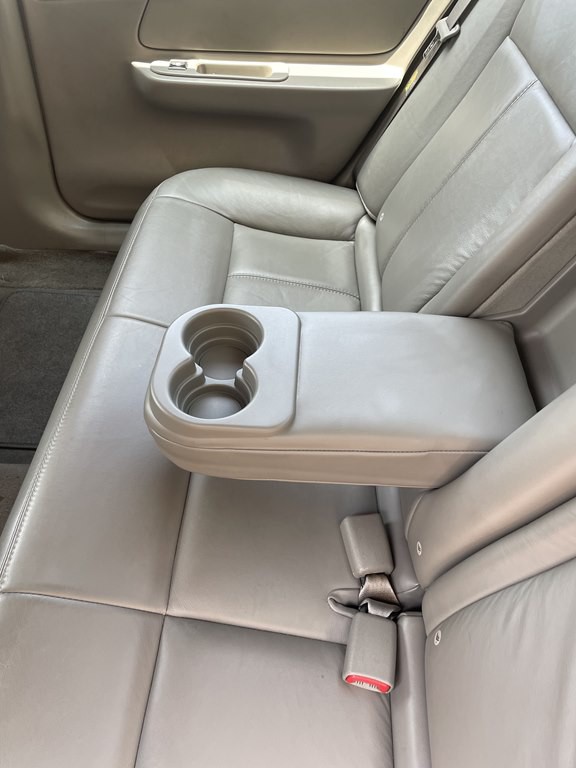 2004 Chevrolet Impala Image 23