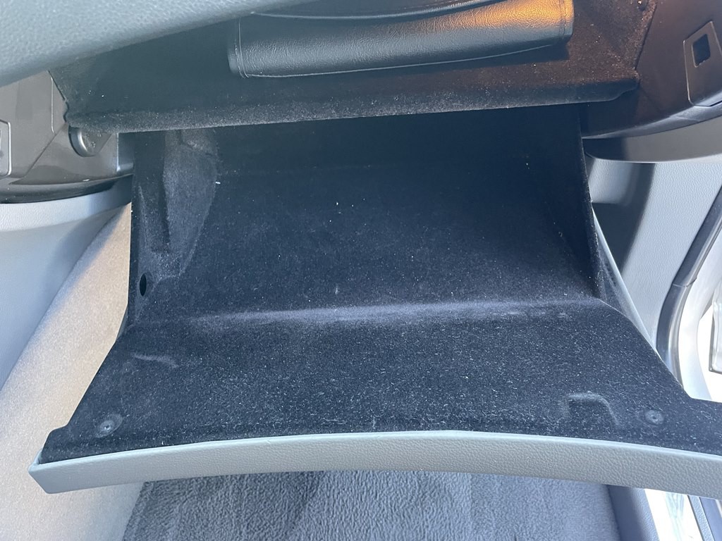 2012 Cadillac SRX Image 18