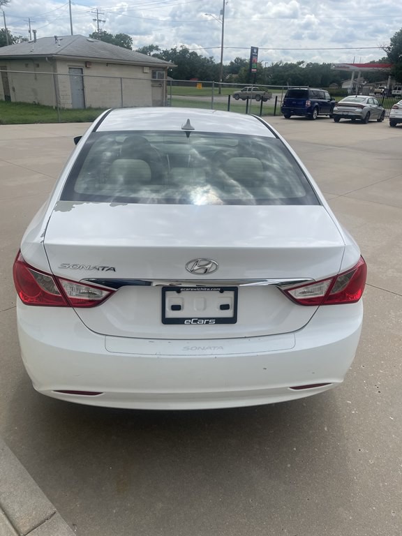 2013 Hyundai Sonata Image 5