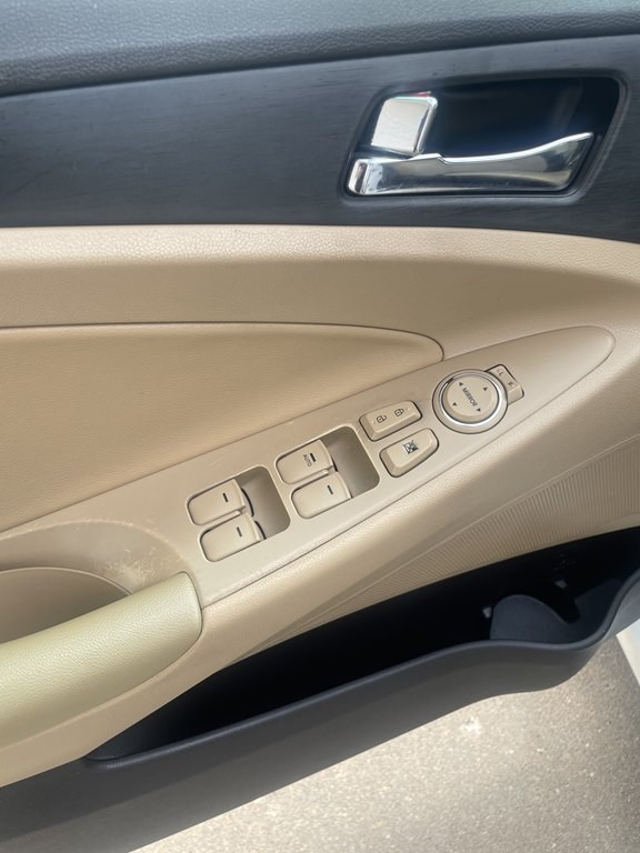 2013 Hyundai Sonata Image 6