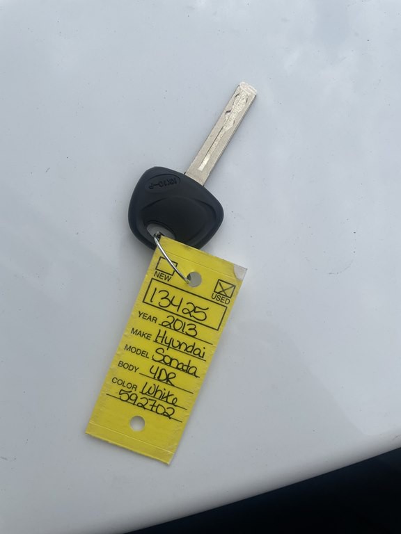 2013 Hyundai Sonata Image 25