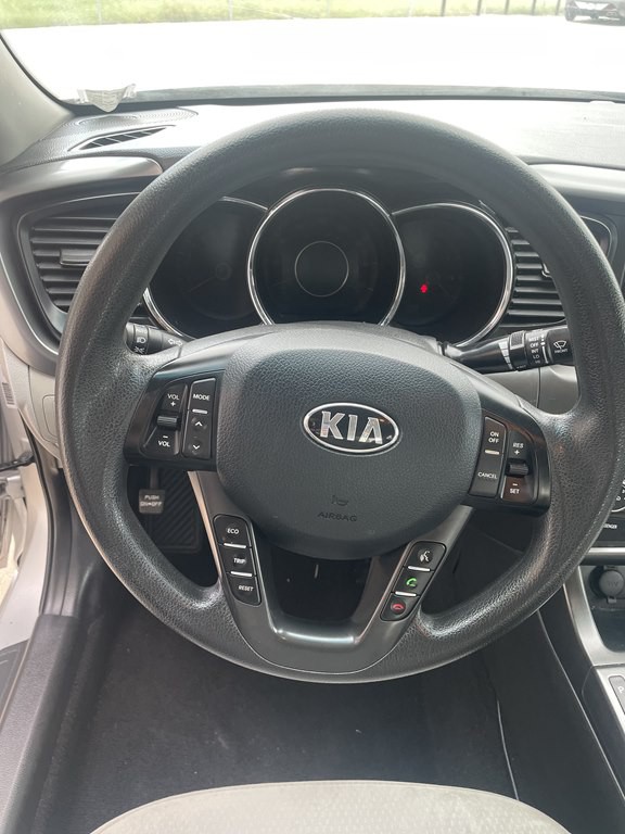 2013 Kia Optima Image 9