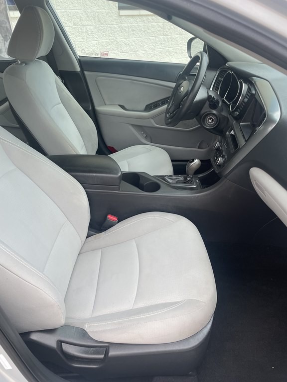 2013 Kia Optima Image 16