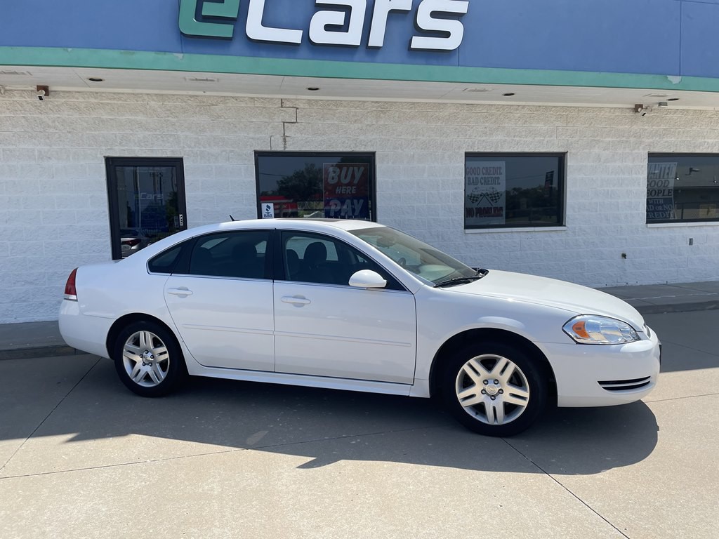 2014 Chevrolet Impala Image 2