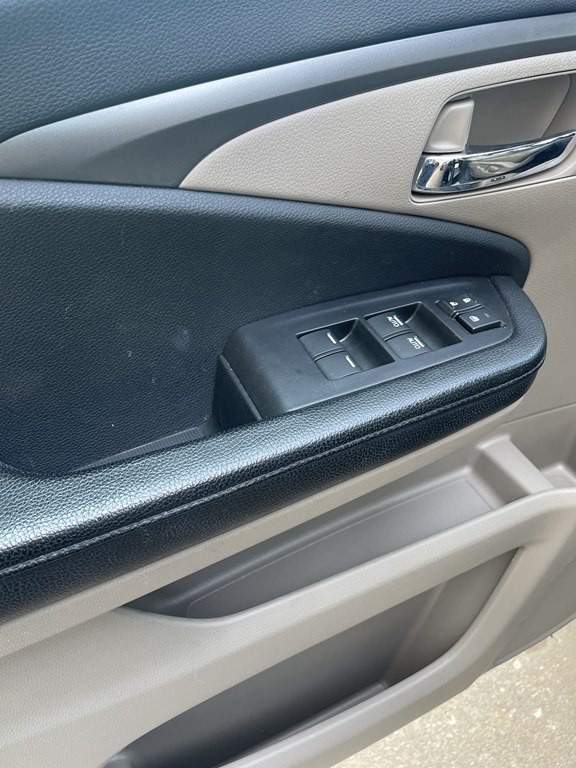 2018 Honda Pilot Image 6