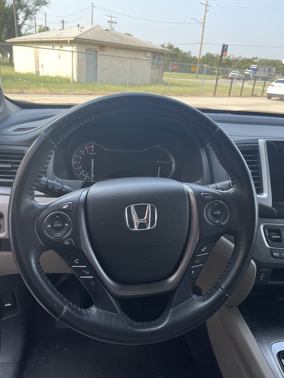 2018 Honda Pilot Image 10