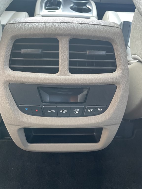 2018 Honda Pilot Image 25