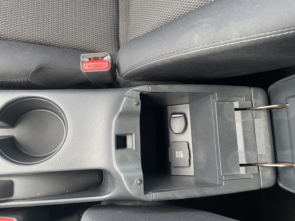 2015 Nissan Sentra Image 16