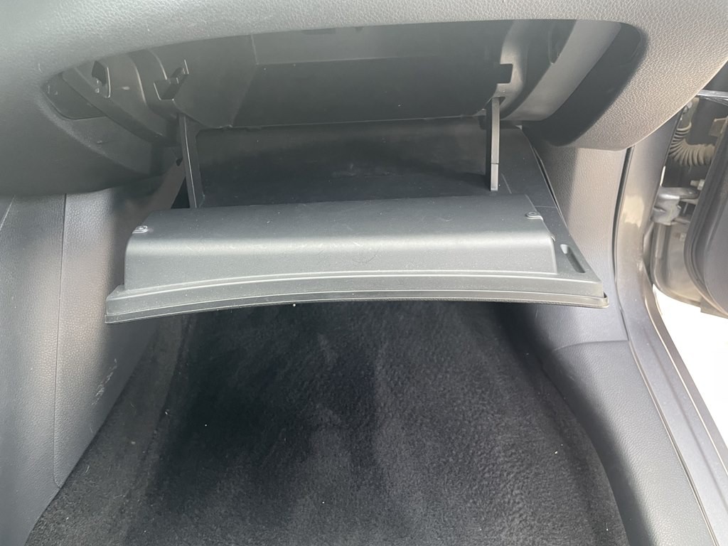 2015 Nissan Sentra Image 18