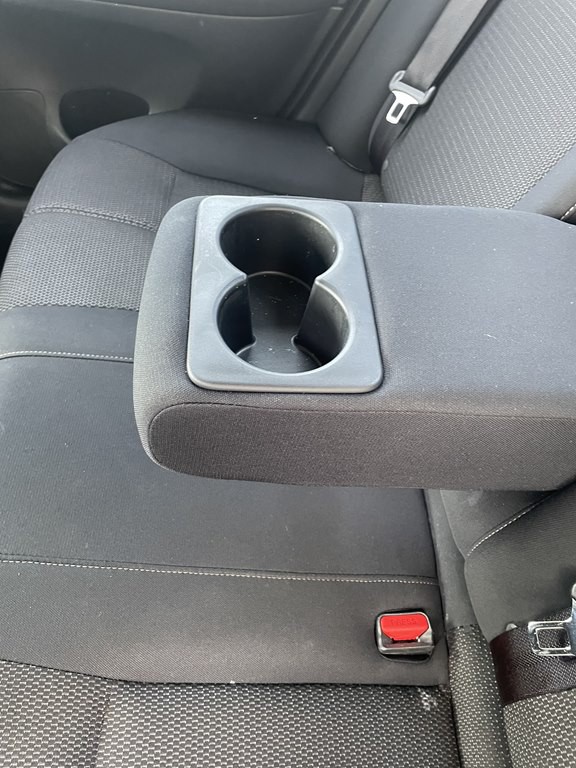 2015 Nissan Sentra Image 22