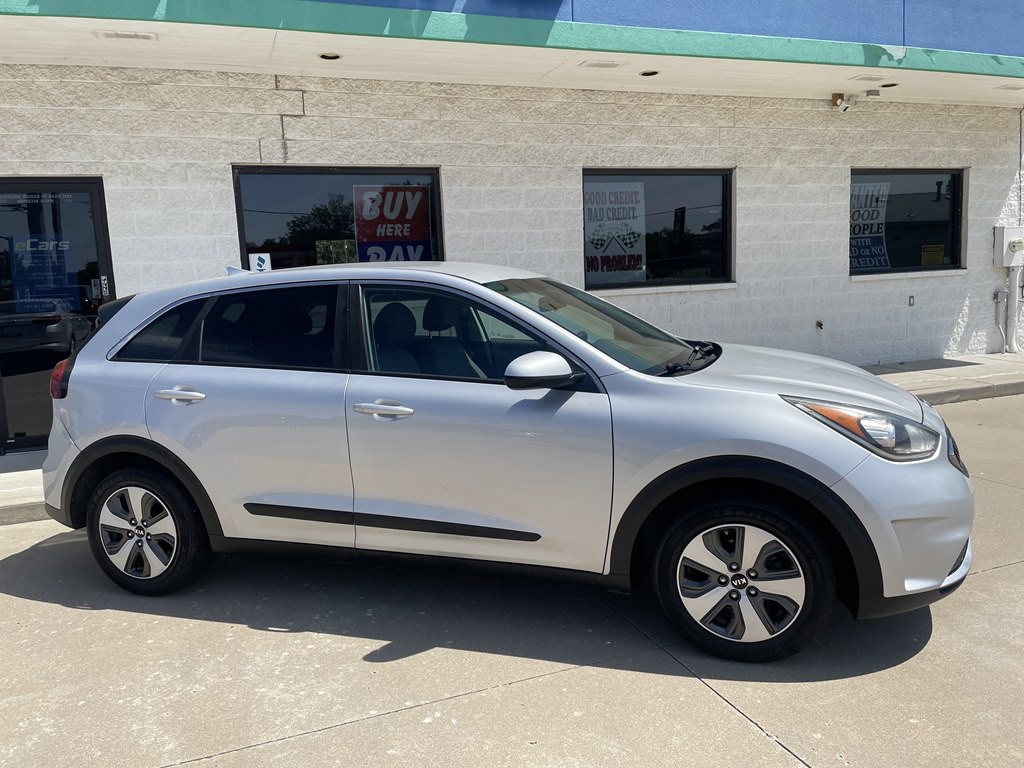 2018 Kia Niro Image 2