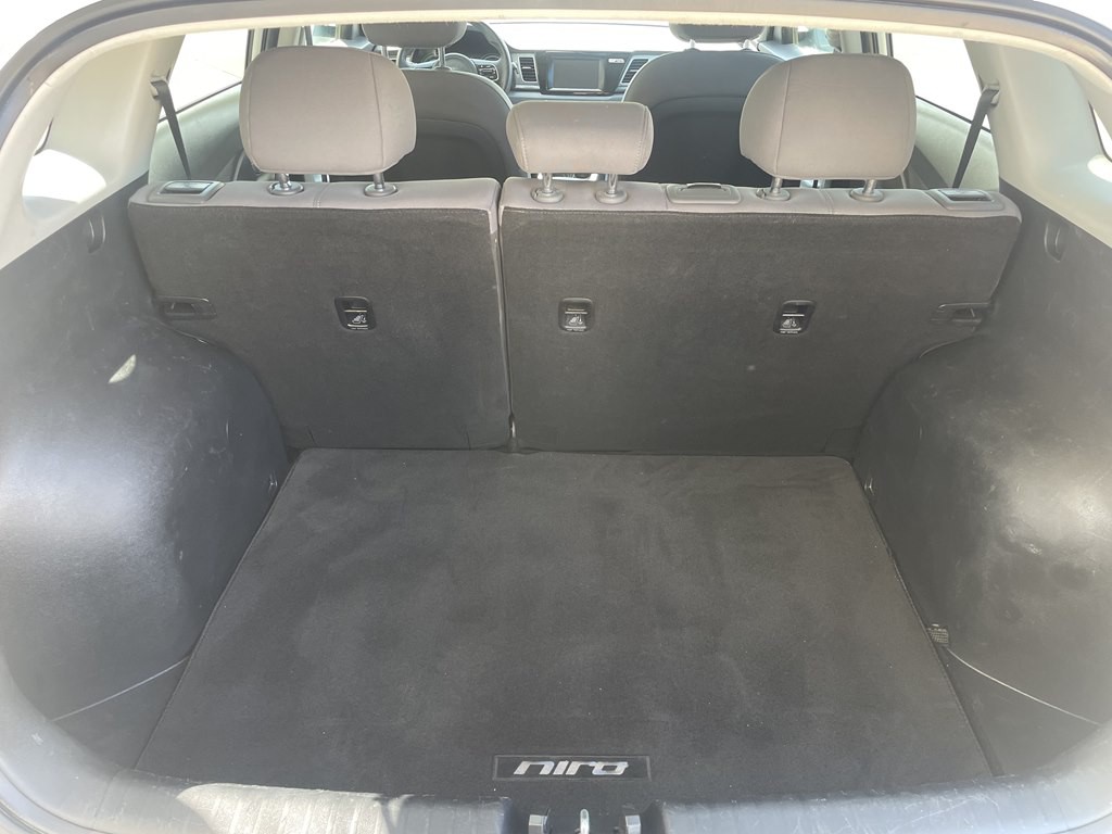 2018 Kia Niro Image 25
