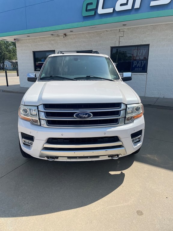 2016 Ford Expedition Image 2