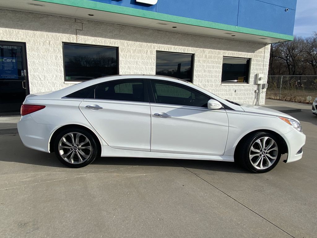 2014 Hyundai Sonata Image 6