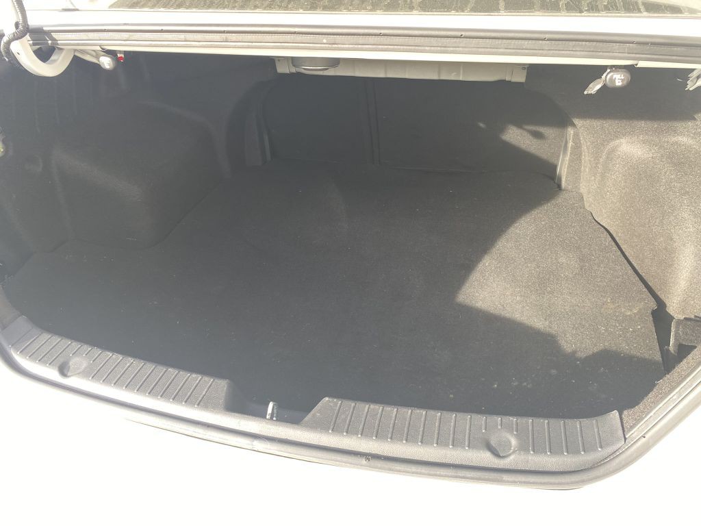 2014 Hyundai Sonata Image 24