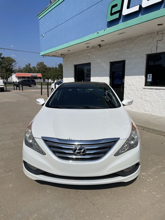 2014 Hyundai Sonata Image 3