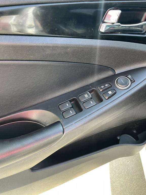 2014 Hyundai Sonata Image 6