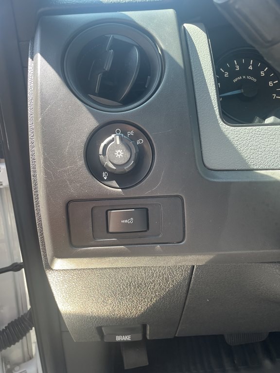 2013 Ford F-150 Image 9