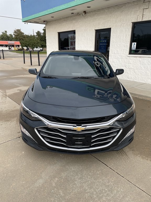 2020 Chevrolet Malibu Image 3