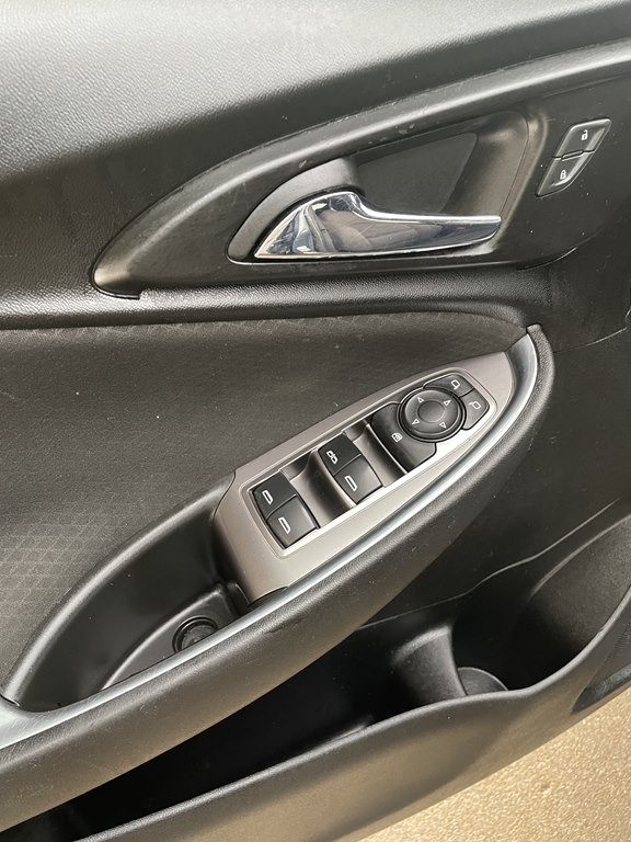 2020 Chevrolet Malibu Image 6