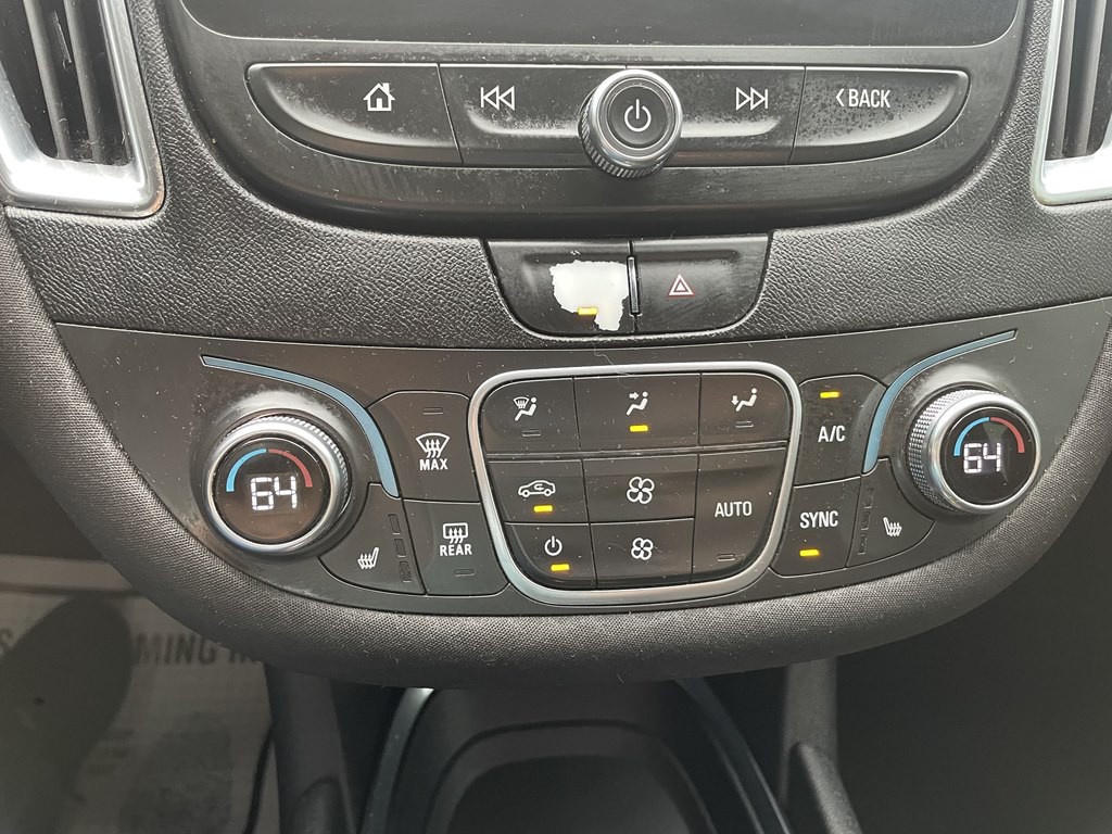 2020 Chevrolet Malibu Image 14