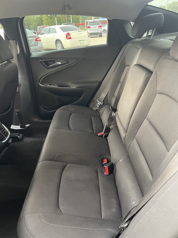 2020 Chevrolet Malibu Image 22