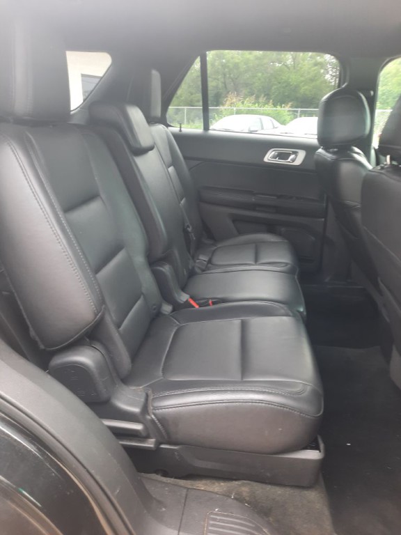 2014 Ford Explorer Image 24