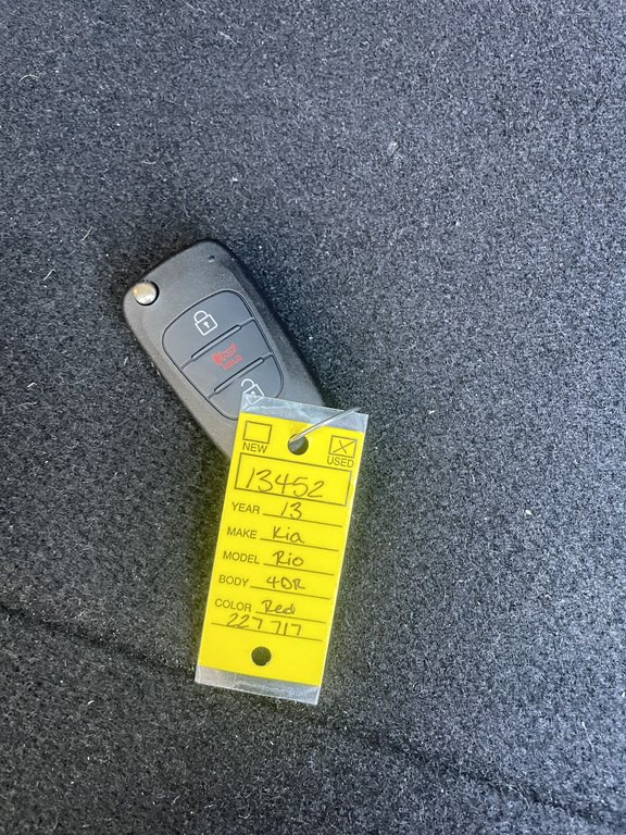 2013 Kia Rio Image 25