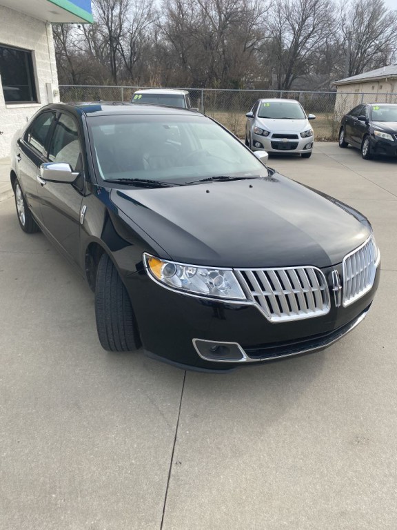 2012 Lincoln MKZ Image 3